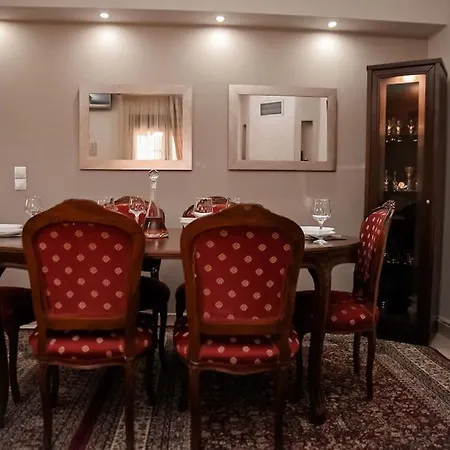 Apartamento A Away From Tríkala